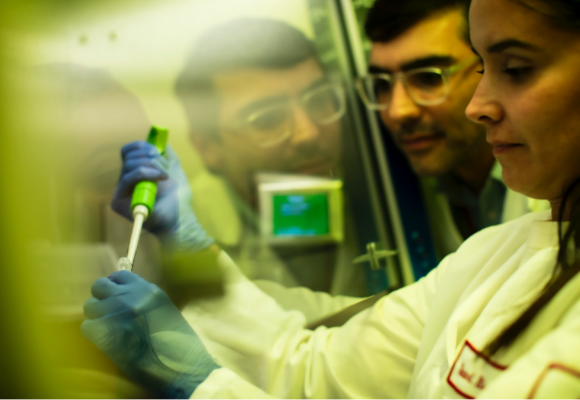 TriboGlow Whitening Toothbrush