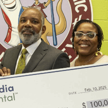 United Concordia donates $100,000 to support Children’s Dental Clinic at the William D. Kelley School