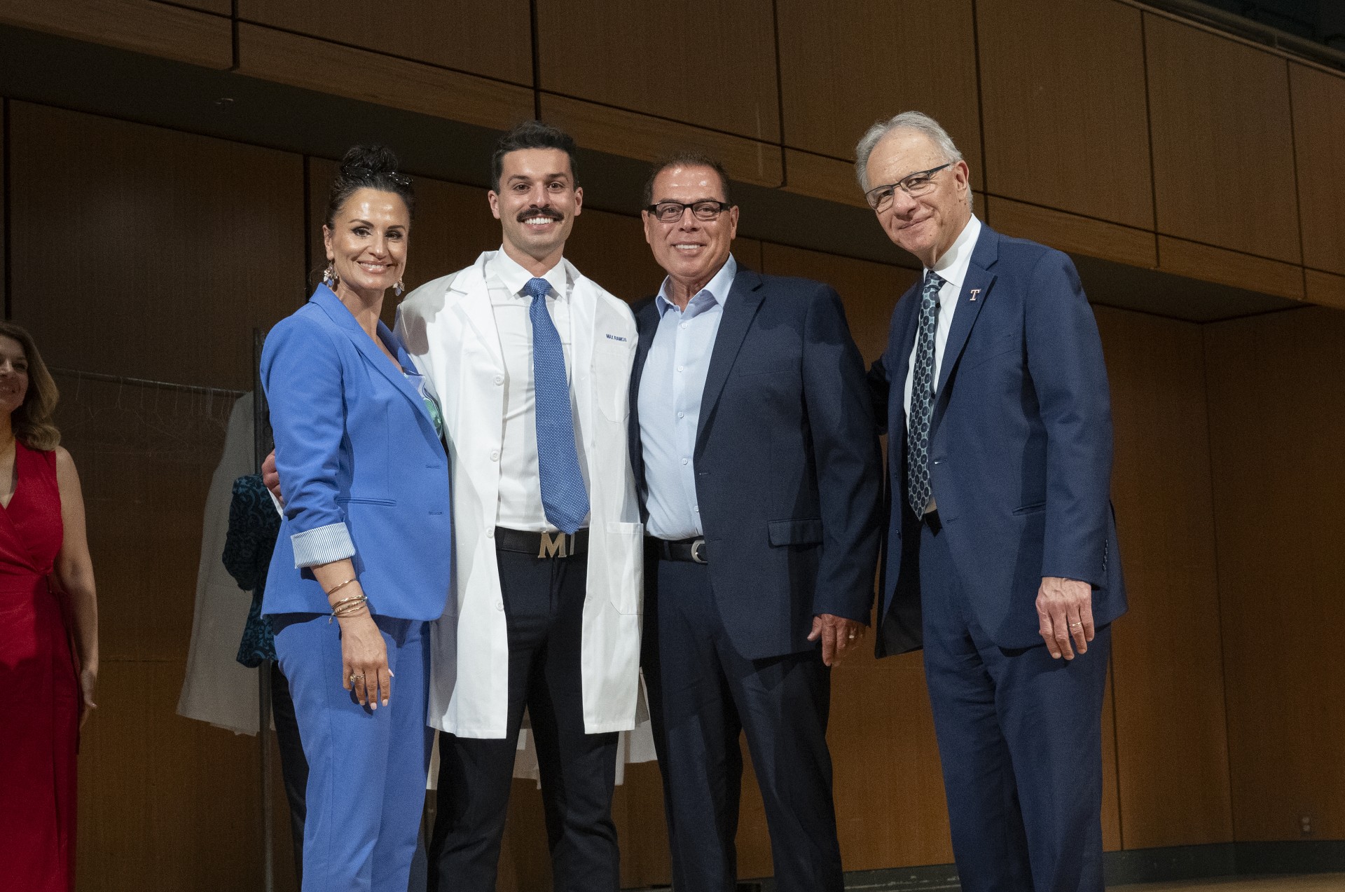 038a9108-9432-4c6d-9bf6-72f87a7176fa